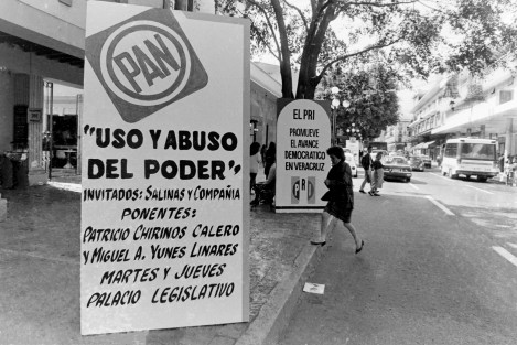 Proselitismo artesanal de ayer. Hoy con plástico y electrónico. 