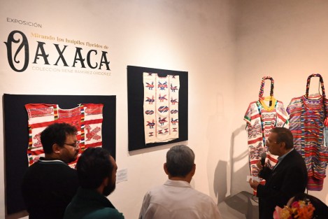 Del invaluable acervo textil del Maestro René Ramírtez Ordóñez, actualmente se puede conocer su colección de huipiles de Oaxaca, en el Centro Recreativo Xalapeño. No deje de visitarla. 