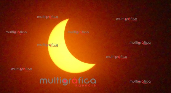 Así se pudo observar desde Xalapa el eclipse de sol. 