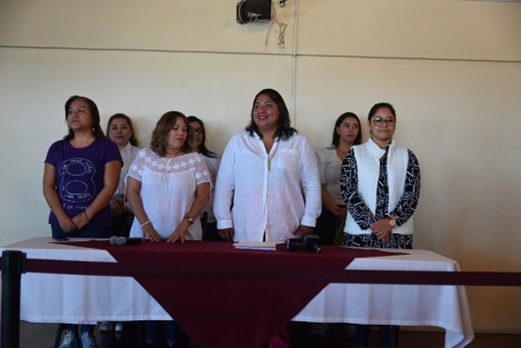 Señalaron como responsables de los ataques en medios a los candidatos al Senado, Yunes Márquez y Yunes Linares;  así como el candidato a la gubernatura José Yunes Zorrilla. 