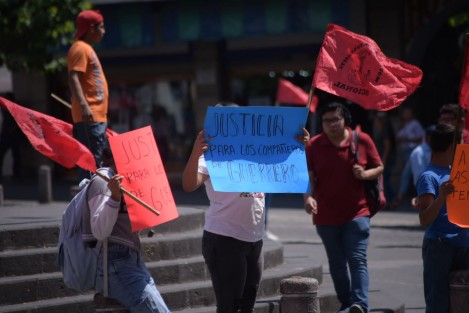 Integrantes de Antorcha Campesina, en jornada nacional exigieron justicia  para sus compañeros asesinados en el estado de Guerrero. 