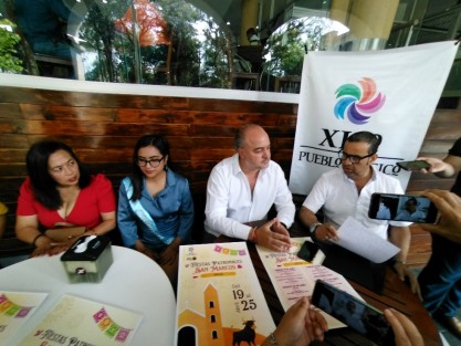 El director de Desarrollo Económico del Ayuntamiento de Xico, Javier Izaguirre y el presidente de la Junta de Mejoras, Osvaldo Aguilera, invitaron a las fiestas patronales de San Marcos de León, municipio de Xico, que se realizarán del 19 al 25 de abril.