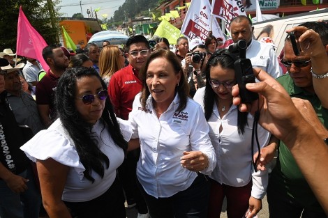  La candidata a la gubernatura de Morena, PT, Partido Verde y Fuerza por México en Veracruz, Rocío Nahle García aseguró que en su administración el apoyo al campo será prioridad y uno de los programas  para lograrlo será Créditos a la palabra. 