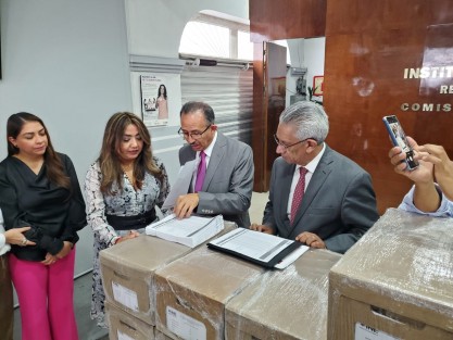 El Registro Federal de Electores (REF) del Instituto Nacional Electoral (INE) hizo entrega de las listas nominales que serán usadas para la votación del próximo 2 de junio, al único partido local con registro en la entidad. 