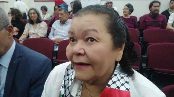 La cónsul general de Cuba en Veracruz Elisa Martínez Martínez reconoció que el tema de migración  de sus connacionales es una situación compleja, la cual, en los últimos 3 años demanda una constante presencia de los diplomáticos que se encuentran fuera de la Isla. 