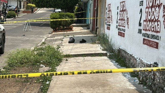 Un hombre falleció al intentar evitar ser asaltado en la calle Huamantla de la colonia Progreso de la ciudad de Xalapa. 