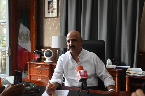 El alcalde Ricardo Ahued informó que la semana pasada clausuraron 14 tomas clandestinas de agua en varios puntos de la Capital y se aplicaron las multas correspondientes. 