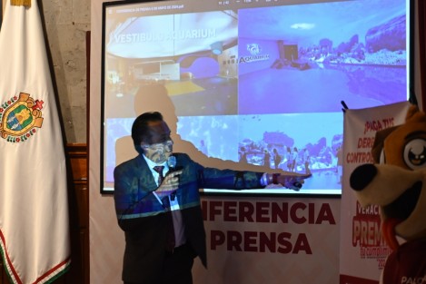 Tal como lo había anticipado, el Gobernador Cuitláhuac García descalificó el reportaje del medio Latinus, donde se descalificó el trabajo realizado por Gobierno del Estado en la administración del Aquarium de Veracruz. Presentó imágenes de las mejoras al inmueble. 