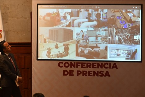 Tal como lo había anticipado, el Gobernador Cuitláhuac García descalificó el reportaje del medio Latinus, donde se descalificó el trabajo realizado por Gobierno del Estado en la administración del Aquarium de Veracruz. Presentó imágenes de las mejoras al inmueble. 