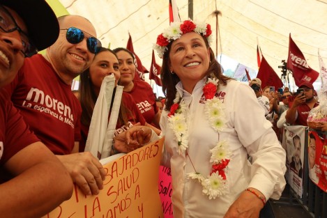 La candidata a la gubernatura por Morena, PT, PVEM y Fuerza por México en Veracruz, Rocío Nahle García, afirmó en Ixhuacán de los Reyes que su administración integrará a diversas fuerzas y será de concordia, paz política y social porque así es el movimiento, abierto, libre y respetuoso. 