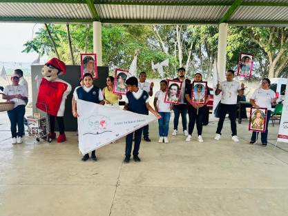 La Brigada de Promoción de la Lectura y la Cultura Mujeres Insurgentes estuvo presente en E lChico, localidad perteneciente a Emiliano Zapata, Veracruz; el grandioso equipo de talleristas llevó a cabo la jornada brigadista llena de alegría y donde el público principal se conformó con más de 150 alumnos y alumnas.