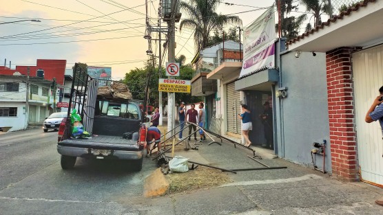 En vísperas de la jornada electoral, preparativos en la Junta Distrital 10. 