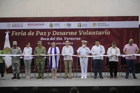 El evento tiene la finalidad de brindar servicios de salud gratuitos, asesorías en violencia de género y protección de los derechos de mujeres, niños y adolescentes, además de promoción de eventos deportivos, culturales y artísticos, porque la paz es responsabilidad de todas y todos, agregó el mandatario.
