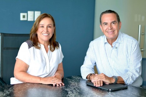 Ernesto Pérez Astorga, Senador de la República y reconocido integrante del sector empresarial veracruzano, será el Secretario de Desarrollo Económico y Portuario (Sedecop) en la administración de la Ing. Rocío Nahle García quien destacó la importante trayectoria del actual legislador federal.  