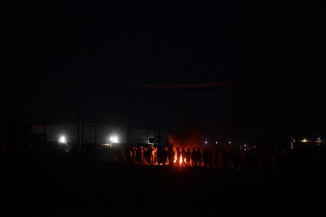 Hasta las 21:00 horas de este jueves, se mantenía la protesta en la carretera federal Perote-Puebla, a la altura de la comunidad Totalco. 