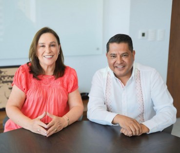  El actual diputado local, Luis Arturo Santiago Martínez, asumirá la titularidad de la Secretaría de Trabajo, Previsión Social y Productividad (STPSP) en el estado, confirmó la gobernadora electa de Veracruz, Rocío Nahle García. 