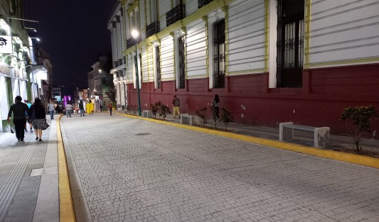 Así luce la calle Lucio en el tramo de Altamirano y Juárez. 