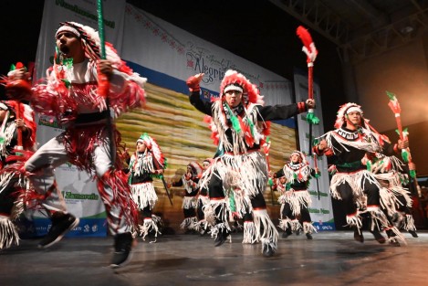 Este sábado concluyó el 3er Festival Nacional Alegría Folklorica Xalapa Yolpalkij en el Auditorio IMAC, con la presentación de todos los grupos visitantes. 