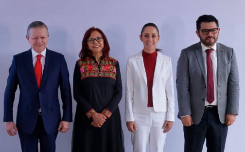 La virtual presidenta electa de México, Claudia Sheinbaum Pardo, presentó a tres integrantes más de su gabinete: Arturo Fernando Zaldívar Lelo de Larrea será coordinador general de Política y Gobierno; Leticia Ramírez Amaya será coordinadora general de Asuntos Intergubernamentales y Participación Social; y  Carlos Augusto Morales fungirá como su secretario particular. 