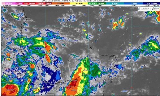 La onda tropical 15 se mueve sobre el oeste del territorio nacional asociada a una desorganizada zona de disturbio centrada al suroeste de Jalisco, mientras que una vaguada amplia y muy activa en el oeste y suroeste del Golfo de México. 