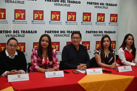 El Coordinador de la Comisión Ejecutiva Estatal del Partido del Trabajo (PT), Vicente Aguilar Aguilar consideró que la invitación extendida al gobernador Cuitláhuac García Jiménez por parte de la Presidenta Electa Claudia Sheinbaum para que se integre a su gabinete, es debido al buen trabajo que el mandatario ha realizado en el Estado.
