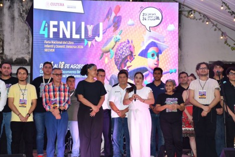 La Secretaría de Cultura de Veracruz concluyó exitosamente la 4ª Feria Nacional del Libro Infantil y Juvenil, Veracruz 2024, que se realizó en el Centro Cultural Exconvento Betlehemita. Durante cinco días, las familias veracruzanas disfrutaron de presentaciones editoriales, talleres, música, cine e historias.
