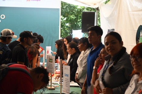 Jóvenes en ocasiones se decepcionan porque los sueldos no son los que ellos quisieran, sin embargo funcionarias del ramo expresaron que en esta feria se ofertaron algunos puestos con sueldos atractivos, pero que no deben olvidar que contar con experiencia y capacitación es importante. 