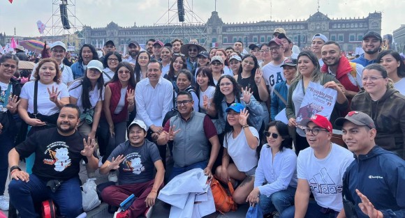 El Gobernador de Veracruz, Cuitláhuac García Jiménez, hizo constar en redes sociales su presencia en la CDMX para atender el último informe de Gobierno del Presidente Andrés Manuel López Obrador. 