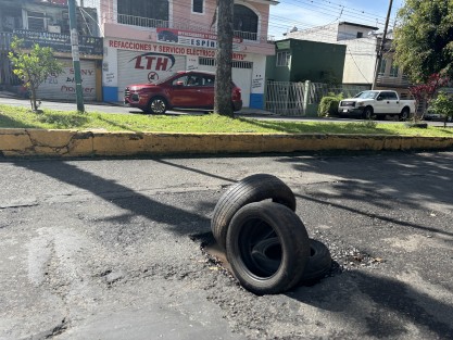 Señalética vial de moda, calle Encanto y boulevard Xalapa - Banderilla.