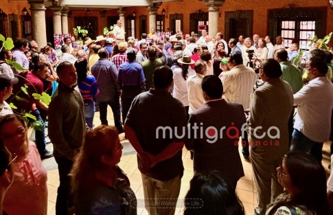 El Senador Manuel Huerta, el <em>Senador del Pueblo</em>, inauguró su Casa de Gestión ubicada en la Av. Revolución 64, interior15, en esta ciudad Capital. 
