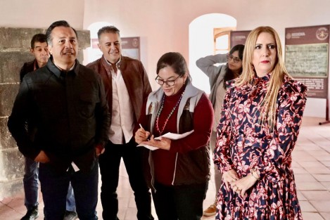 Este sábado el Gobernador Cuitláhuac García junto con titulares de Turismo y SECVER recorrieron la fortaleza de San Carlos en el municipio de Perote para ir planeando la logística de los próximos eventos a realizar en ese lugar con motivo de las fechas de Todos de Santos, con el fin promover nuestras tradiciones y continuar atrayendo turismo.