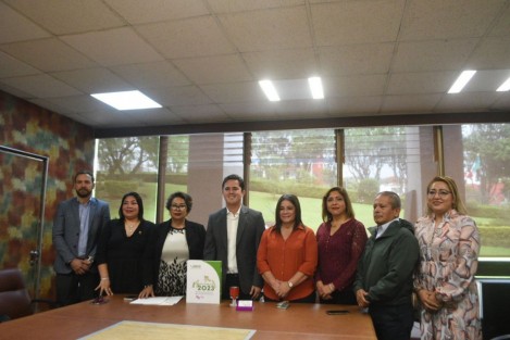Este lunes, la auditora general del Órgano de Fiscalización Superior (ORFIS), Delia González Cobos, entregó al Congreso del Estado el Informe General Ejecutivo y los Informes Individuales de la Cuenta Pública 2023, la segunda de los ayuntamientos y la penúltima del actual Gobierno estatal. 