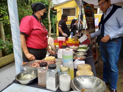 Papel protagónico en este festival jugará la gastronomía con la muestra La Puerta de los Sabores que se desarrollará en la pista anexa al Estadio Xalapeño, donde también se presentarán los grupos musicales invitados. 