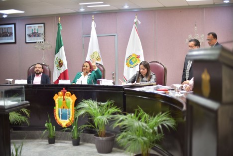 La Diputación Permanente dio entrada a la Iniciativa con Proyecto de Ley para la Accesibilidad en el Estado de Veracruz, propuesta por la diputada Anilú Ingram Vallines. 