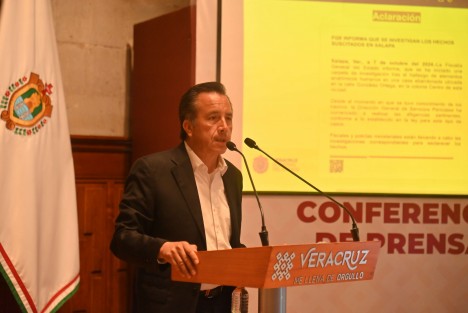 El gobernador Cuitláhuac García confirmó que ya hay un detenido por el asesinato de un hombre cuyos restos desmembrados se localizaron en una casa abandonada de la calle González Ortega y en un domicilio de la calle Poeta Jesús Díaz, en el Centro de Xalapa. 