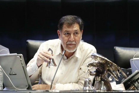 La Cámara de Senadores aprobó las reformas a los artículos 105 y 107 de la Carta Magna que establece que son improcedentes las controversias constitucionales o acciones de inconstitucionalidad, que tengan por objeto controvertir las adiciones o reformas a la Constitución Federal. 