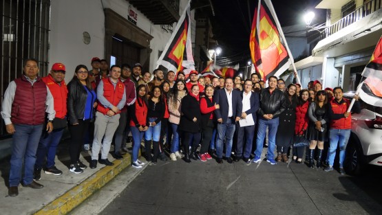 Petistas de hueso colorado celebraron la resolución. 