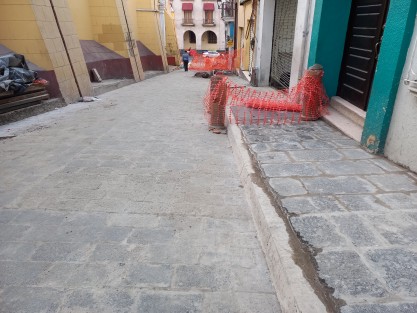 Así luce la remodelación en proceso, de la calle Revolución, en el centro de la capital veracruzana. 