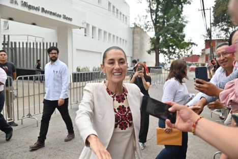 La presidenta Claudia Sheinbaum,supervisó la remodelación del centro de Cancerología en la ciudad de Xalapa. 