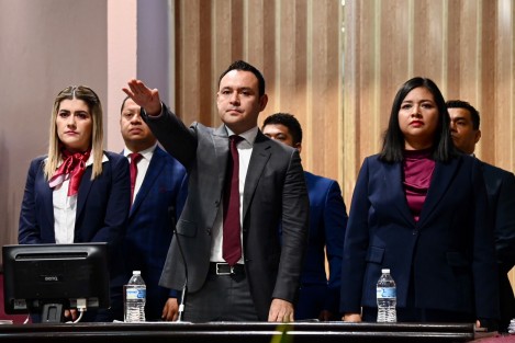 La Comisión Permanente de Hacienda del Estado, recibió la comparecencia del titular de la Secretaría de Finanzas y Planeación (Sefiplan), José Luis Lima Franco, dentro de la glosa del VI Informe de Gobierno.