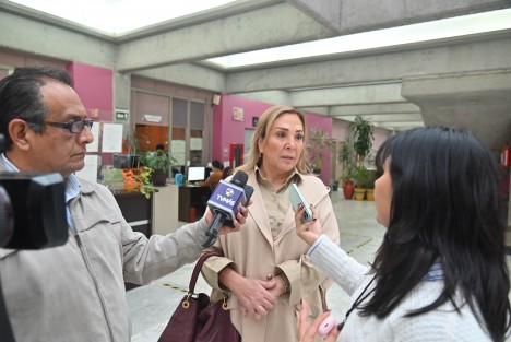La diputada presidenta de la Comisión Permanente de Atención a Periodistas del Congreso del Estado,  Bertha Ahued Malpica condenó los hechos en agravio de una periodista el día de ayer en el Palacio Legislativo y reafirmó su compromiso con la defensa de quienes diariamente arriesgan su integridad para mantener informada a la sociedad.