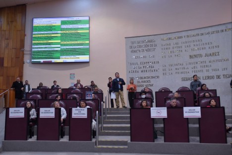  La LXVII Legislatura del Congreso del Estado de Veracruz aprobó con 35 votos a favor, cero en contra y seis abstenciones, la Minuta Proyecto de Decreto por el que se actualiza la Constitución Política de los Estados Unidos Mexicanos en materia de protección a la salud. 