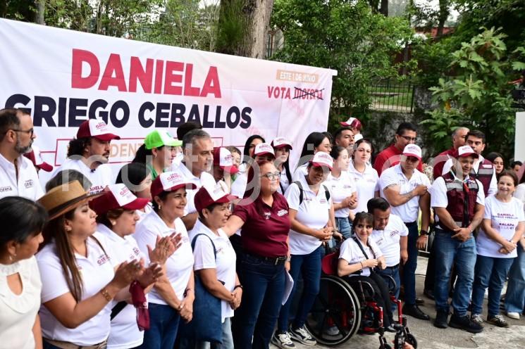 Daniela Griego Ceballos inició este martes su campaña como candidata a la presidencia municipal.