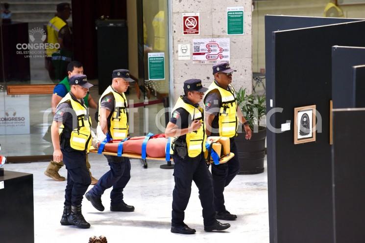 Como parte de las acciones de fomento a la cultura de la prevención y protección civil, el Congreso del Estado de Veracruz participó en el Simulacro Nacional de Sismo 2025, convocado por el gobierno federal.