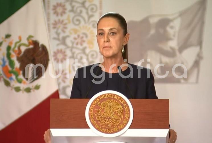 Anunció la presidenta Claudia Sheinbaum Pardo, aumentos salariales a los maestros del país, durante un evento realizado en Palacio Nacional donde se celebro el Día del Maestro.