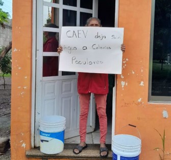  Pese al mantenimiento que personal de la Comisión de Agua del Estado de Veracruz (CAEV), dio a uno de los pozos que suministran el vital elemento a varias localidades del municipio de Cuitláhuac, no es suficiente para abastecer del preciado líquido a las más de 350 familias, organizadas en el Movimiento Nacional Antorchista, que enfrentan el problema.
