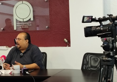 El presidente de la CEAPP, Luis Ramírez Baqueiro, urgió al Congreso del Estado a incrementar el presupuesto del organismo o legislar para ampliar sus facultades, a fin de fortalecer la protección a periodistas y evitar sanciones injustas que atenten contra la libertad de expresión.