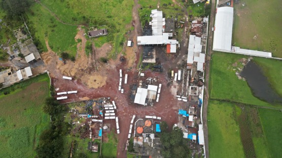 FGR asegura 933 mil litros de hidrocarburos, 64 vehículos, cisternas contenedores y un inmueble en las Vigas.