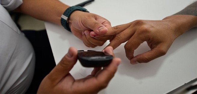 La Secretaría de Salud (SS) refuerza las estrategias para identificar y brindar tratamiento oportuno a pacientes con enfermedades crónico-degenerativas como diabetes e hipertensión, dos de los principales problemas sanitarios tanto en México como a nivel mundial.