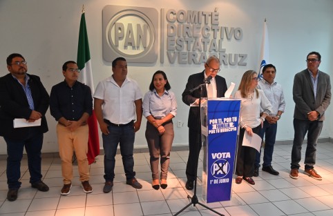 El Partido Acción Nacional (PAN) en Veracruz rechazó enérgicamente el anuncio del gobierno estatal sobre un nuevo proceso de reemplacamiento vehicular programado para el año 2026, al considerar que se trata de una medida recaudatoria injusta que responde al desorden financiero de la actual administración.
